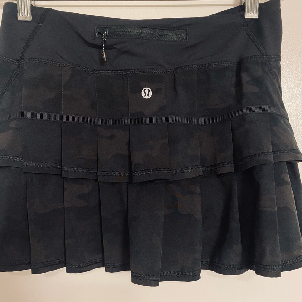 LuLu Tennis Skirt Black Cami Print